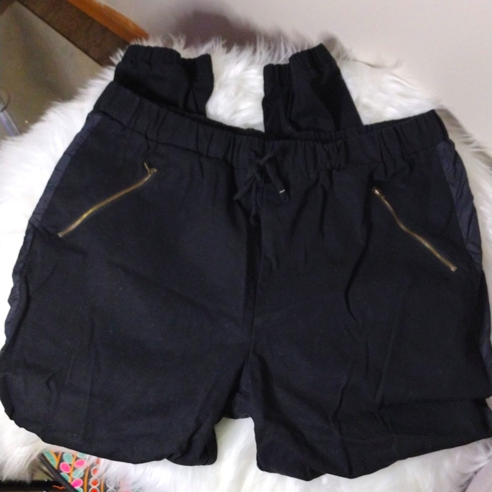 JustFab Black Cargo Pants 2XL